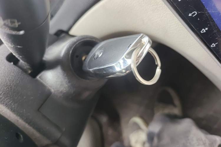 Used Peugeot 307 2012 Hatchback 1.6L Automatic Comfort Edition Vehicle Key