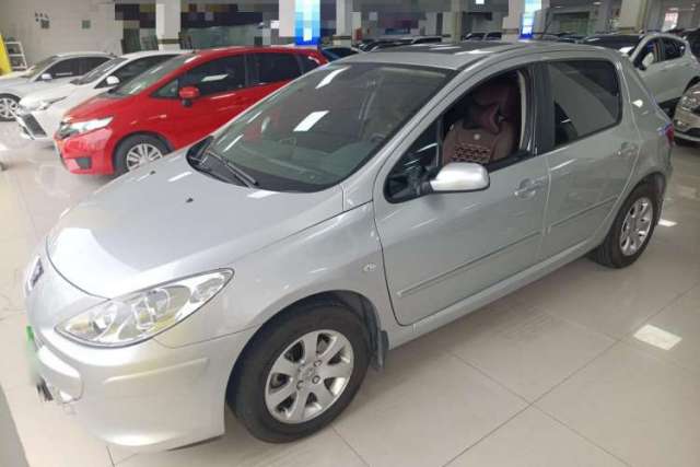 Used Peugeot 307 2012 Hatchback 1.6L Manual Comfort Edition