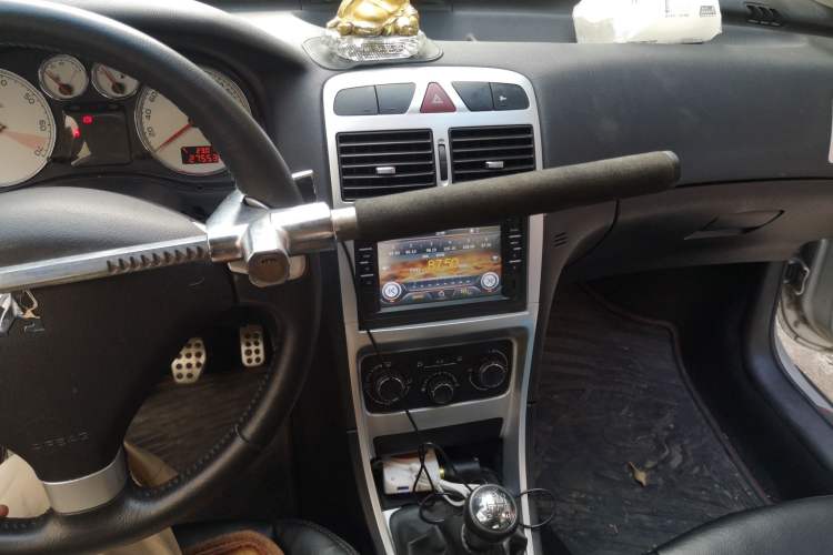 Used Peugeot 307 2012 1.6L Manual CROSS Audio And AC Panel