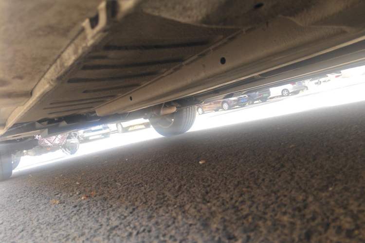 Used Peugeot 307 2012 1.6L Automatic CROSS Chassis Front Right