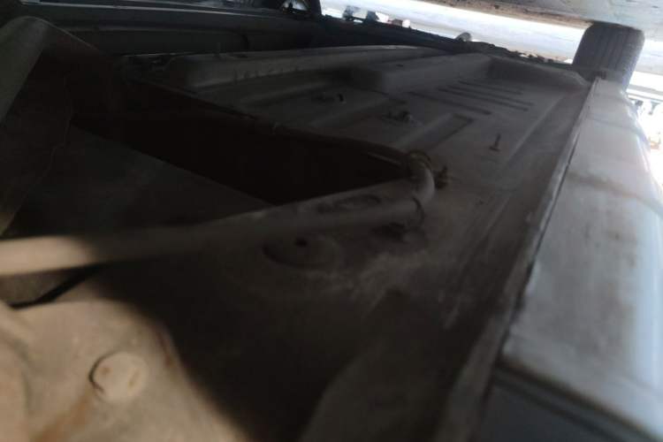 Used Peugeot 307 2012 1.6L Manual CROSS Chassis Rear Left