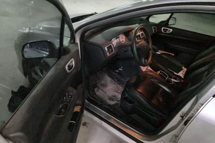 Used Peugeot 307 2012 Hatchback 1.6L Automatic Comfort Edition Driver Seat
