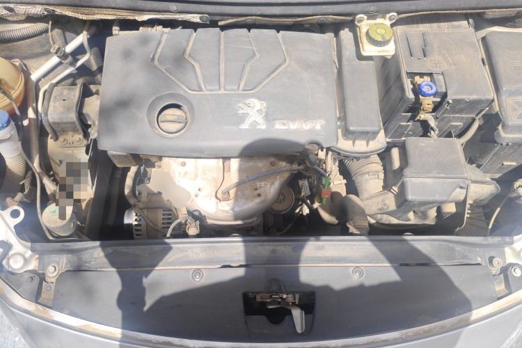 Used Peugeot 307 2012 1.6L Automatic CROSS Engine Bay