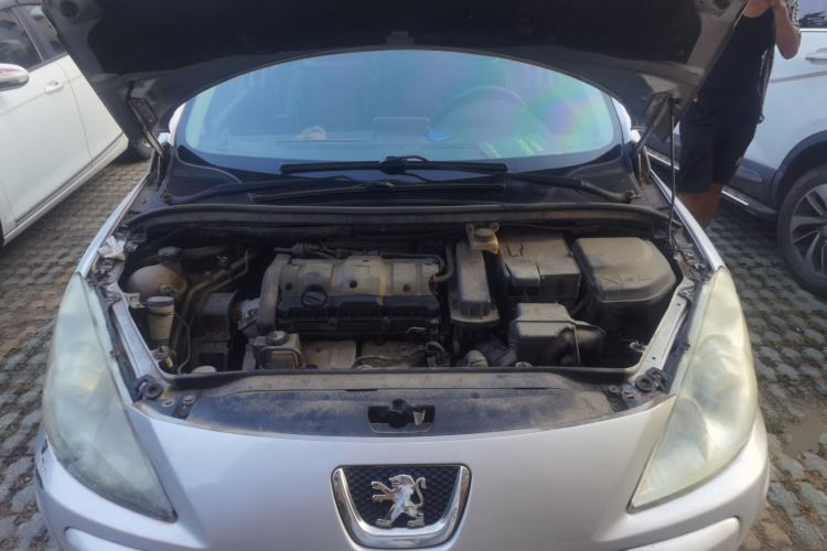 Used Peugeot 307 2012 Hatchback 1.6L Automatic Comfort Edition Engine Bay