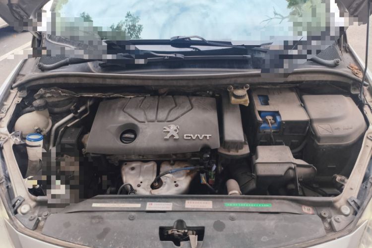 Used Peugeot 307 2012 1.6L Automatic CROSS Engine Bay