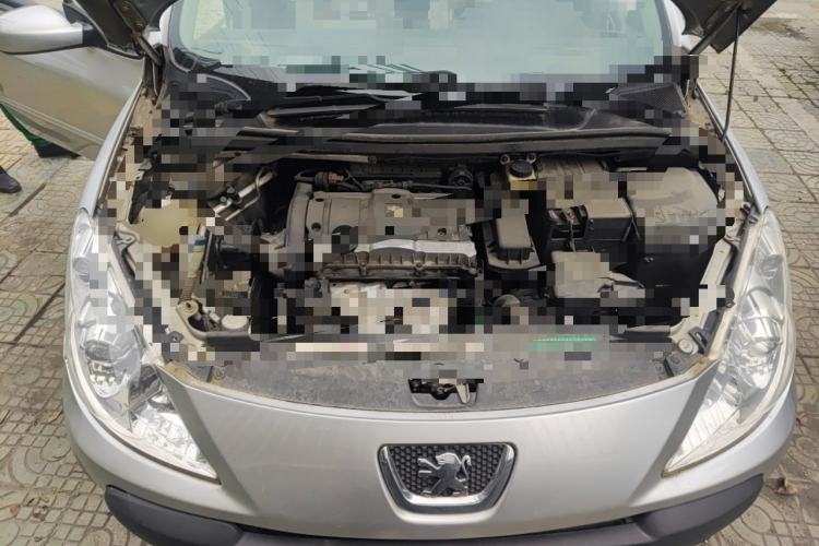 Used Peugeot 307 2012 Hatchback 1.6L Automatic Comfort Edition Engine Bay