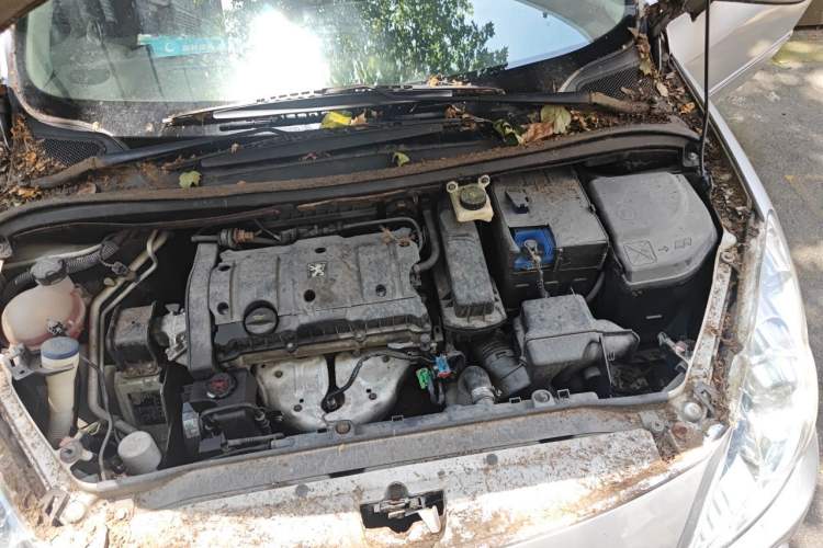 Used Peugeot 307 2012 Hatchback 1.6L Automatic Comfort Edition Engine Bay