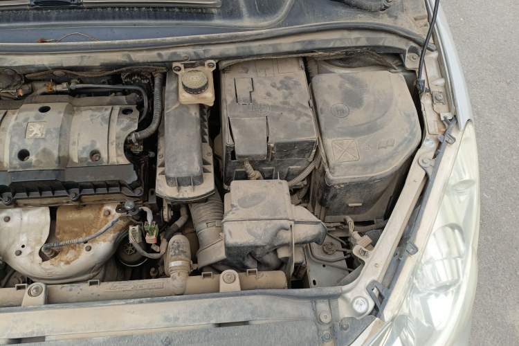 Used Peugeot 307 2012 Hatchback 1.6L Manual Comfort Edition Engine Bay Left