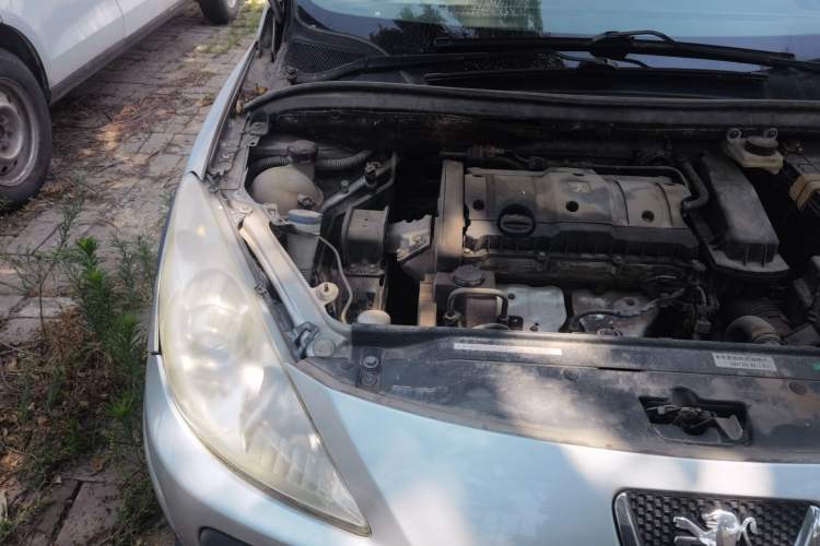 Used Peugeot 307 2012 Hatchback 1.6L Automatic Comfort Edition Engine Bay Right