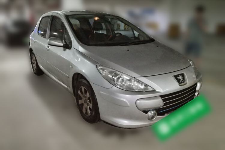 Used Peugeot 307 2012 Hatchback 1.6L Automatic Comfort Edition Front Right 45 Deg