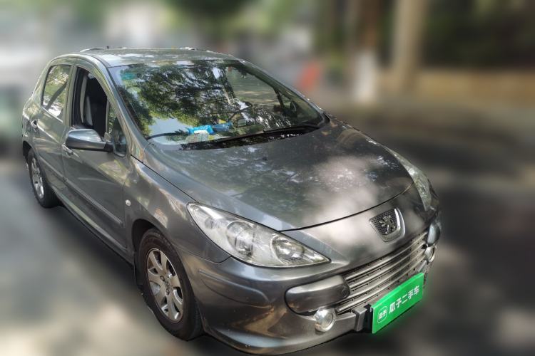 Used Peugeot 307 2012 Hatchback 1.6L Automatic Comfort Edition Front Right 45 Deg