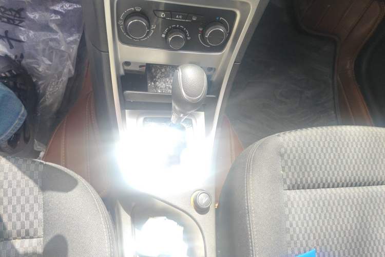 Used Peugeot 307 2012 1.6L Automatic CROSS Gear Lever