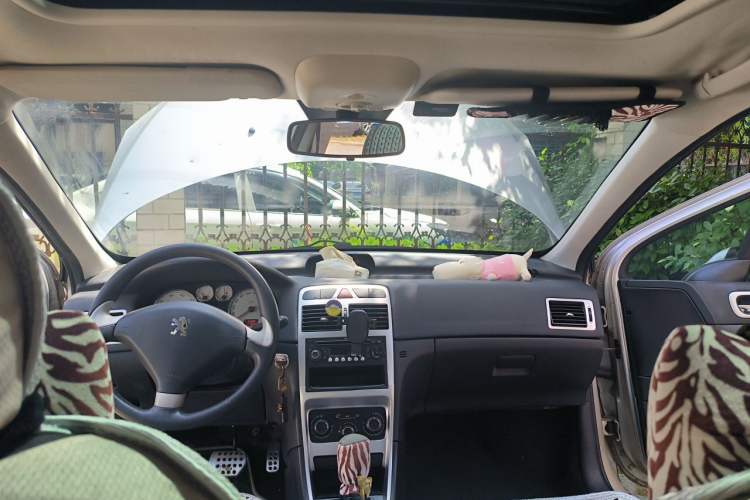 Used Peugeot 307 2012 1.6L Automatic CROSS Headliner