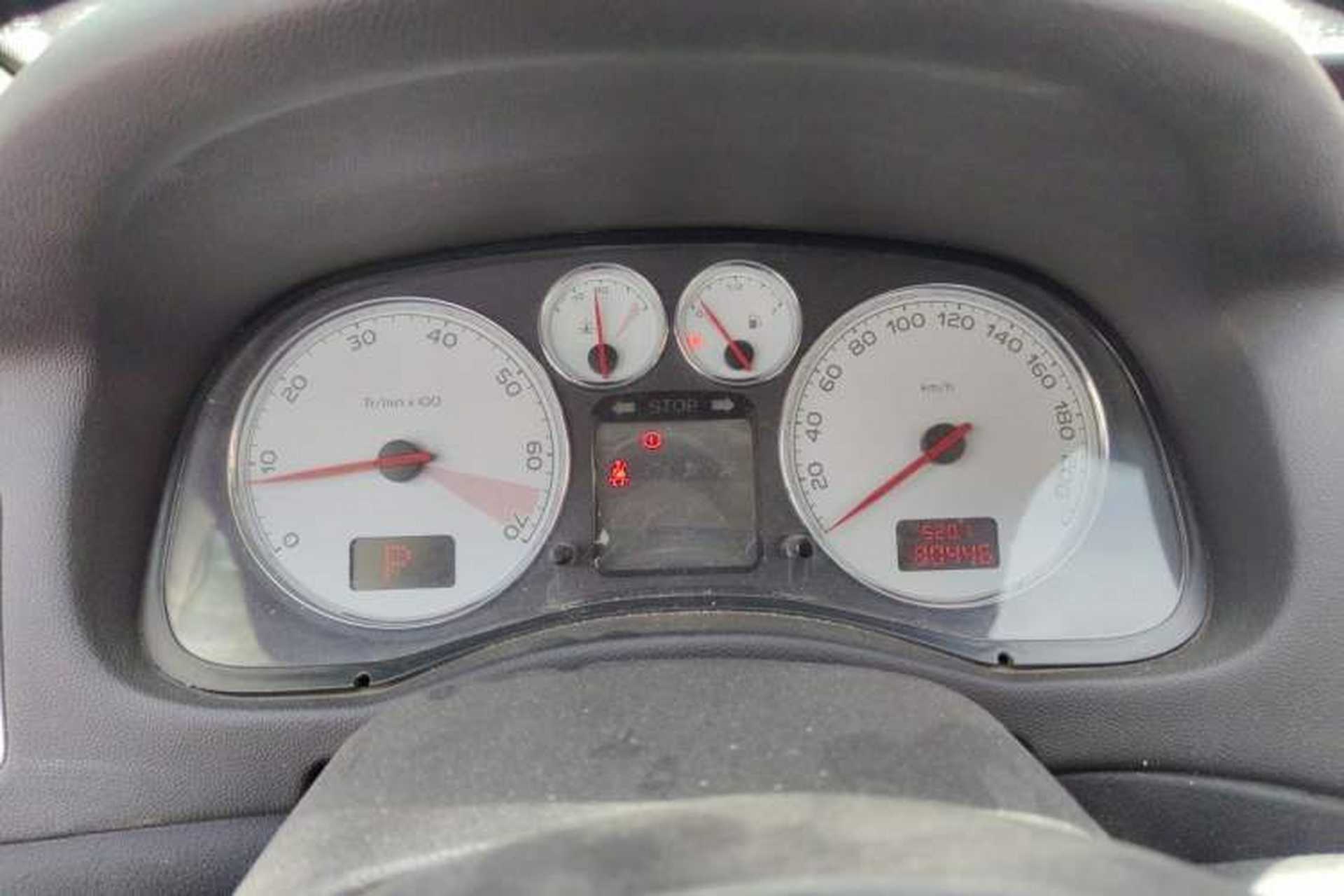 Used Peugeot 307 2012 Hatchback 1.6L Automatic Comfort Edition Instrument Cluster