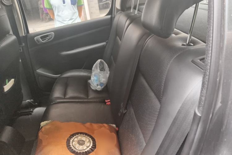 Used Peugeot 307 2012 1.6L Automatic CROSS Left Rear Seat