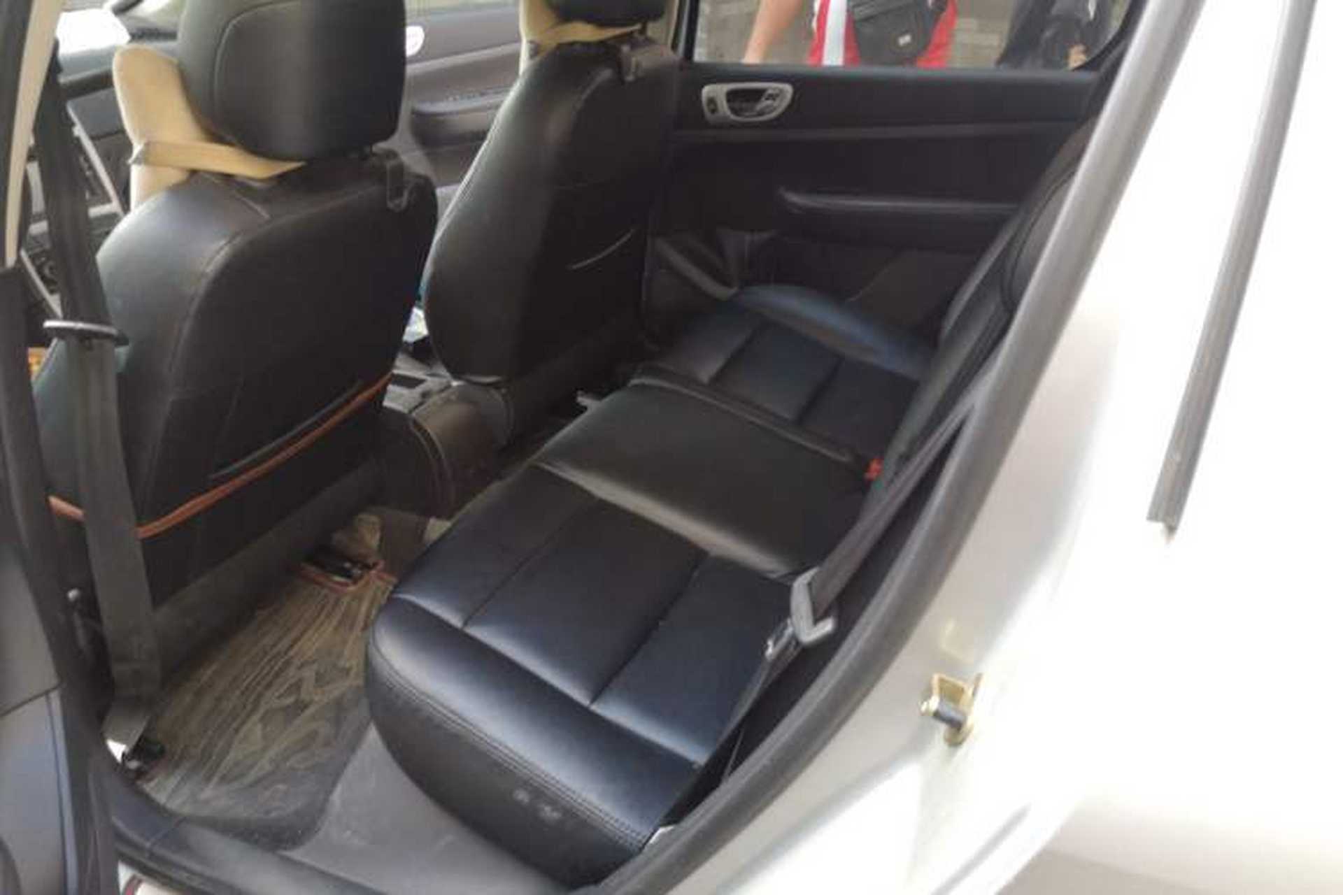 Used Peugeot 307 2012 1.6L Manual CROSS Left Rear Seat