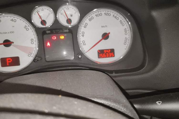 Used Peugeot 307 2012 Hatchback 1.6L Automatic Comfort Edition Odometer Close Up