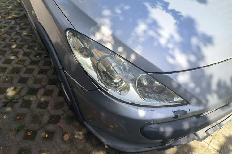 Used Peugeot 307 2012 1.6L Automatic CROSS Right Front Headlight