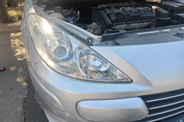 Used Peugeot 307 2012 Hatchback 1.6L Automatic Comfort Edition Right Front Headlight