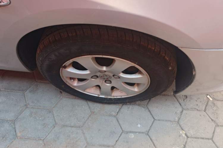 Used Peugeot 307 2012 Hatchback 1.6L Manual Comfort Edition Right Front Wheel Hub