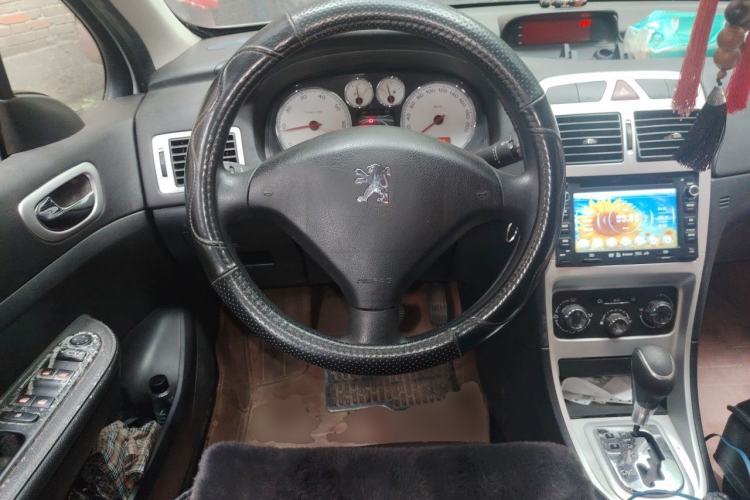Used Peugeot 307 2012 Hatchback 1.6L Automatic Comfort Edition Steering Wheel