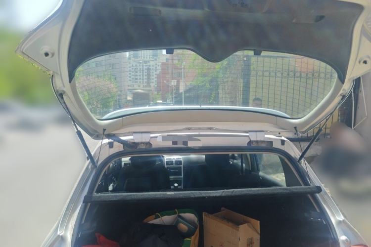 Used Peugeot 307 2012 1.6L Automatic CROSS Trunk