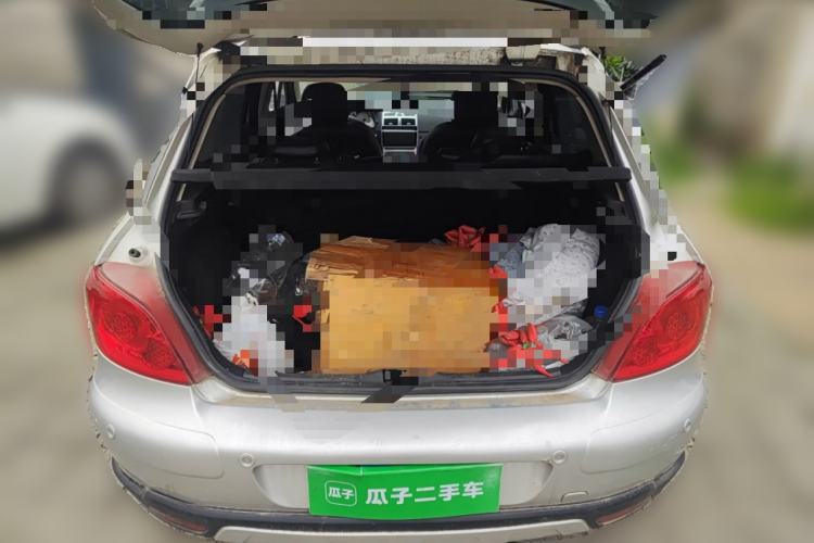 Used Peugeot 307 2012 Hatchback 1.6L Automatic Comfort Edition Trunk