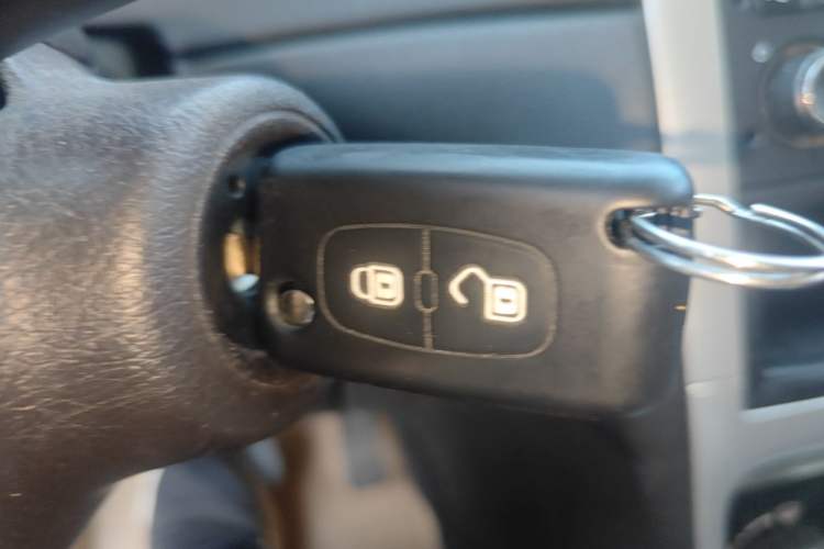 Used Peugeot 307 2012 Hatchback 1.6L Automatic Comfort Edition Vehicle Key