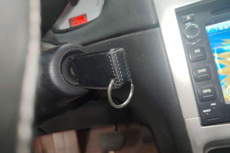 Used Peugeot 307 2012 Hatchback 1.6L Automatic Comfort Edition Vehicle Key