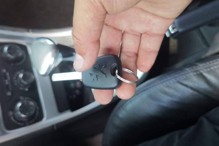 Used Peugeot 307 2012 Hatchback 1.6L Automatic Comfort Edition Vehicle Key