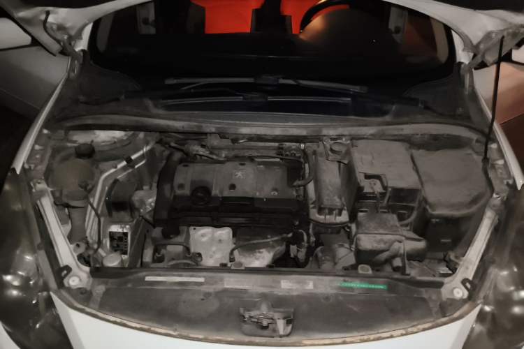 Used Peugeot 307 2012 Hatchback 1.6L Automatic Comfort Edition Engine Bay