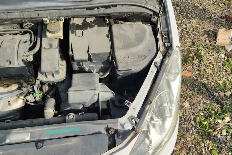 Used Peugeot 307 2012 Hatchback 1.6L Manual Comfort Edition Engine Bay Left