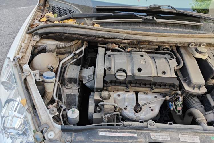 Used Peugeot 307 2012 Hatchback 1.6L Manual Comfort Edition Engine Bay Right
