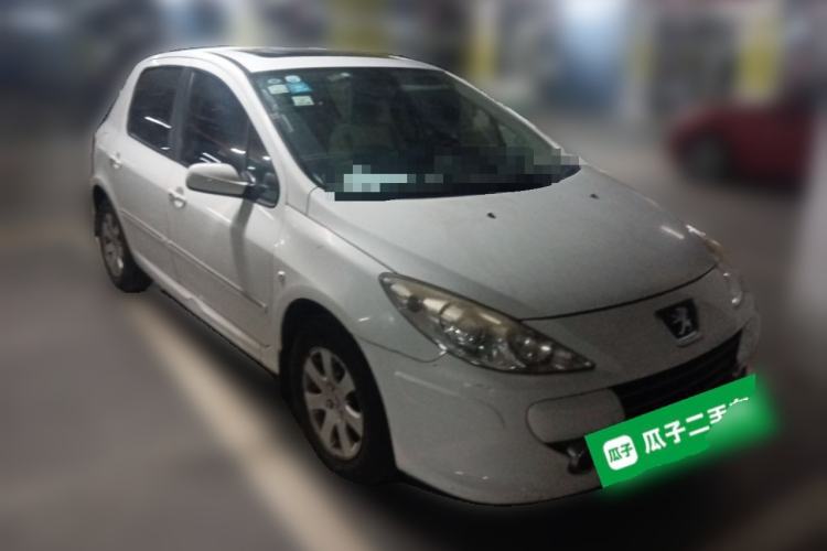Used Peugeot 307 2012 Hatchback 1.6L Manual Comfort Edition Front Right 45 Deg
