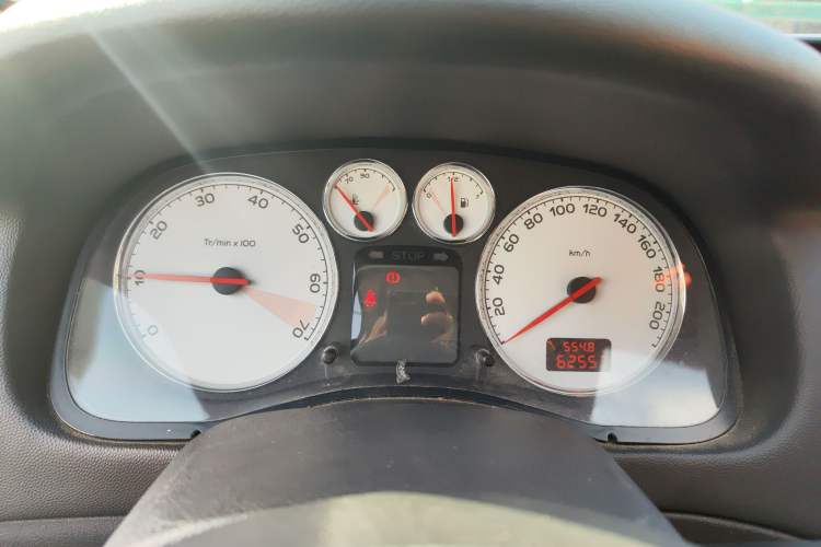 Used Peugeot 307 2012 Hatchback 1.6L Manual Comfort Edition Instrument Cluster