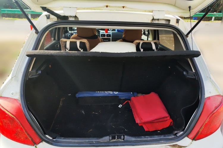 Used Peugeot 307 2012 Hatchback 1.6L Manual Comfort Edition Trunk