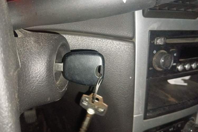 Used Peugeot 307 2012 Hatchback 1.6L Manual Comfort Edition Vehicle Key
