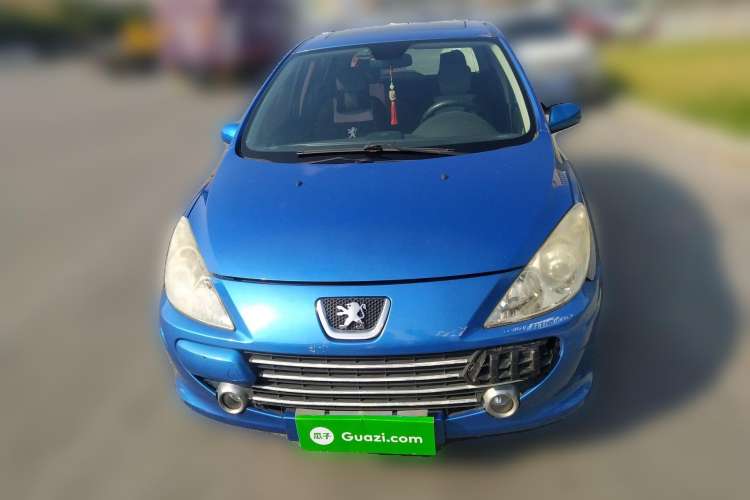Used Peugeot 307 2013 Hatchback 1.6L Manual Comfort Edition Front