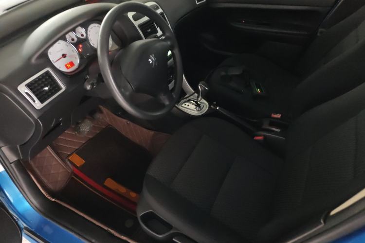 Used Peugeot 307 2013 Hatchback 1.6L Automatic Comfort Edition Left Front Seat