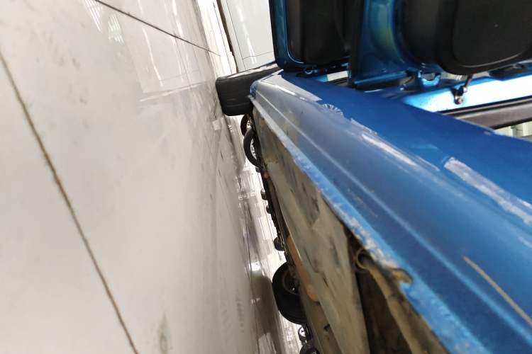 Used Peugeot 307 2013 Hatchback 1.6L Automatic Comfort Edition Left Side Sill