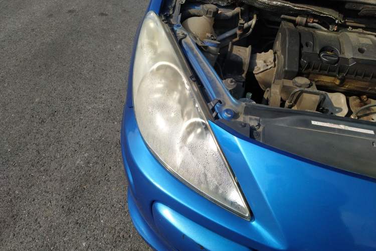 Used Peugeot 307 2013 Hatchback 1.6L Manual Comfort Edition Right Front Headlight