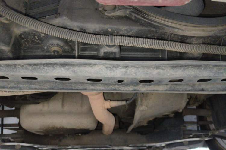 Used Peugeot 307 2013 1.6L Manual CROSS Chassis Front