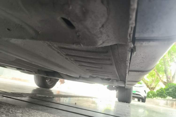 Used Peugeot 307 2013 1.6L Automatic CROSS Chassis Front Left