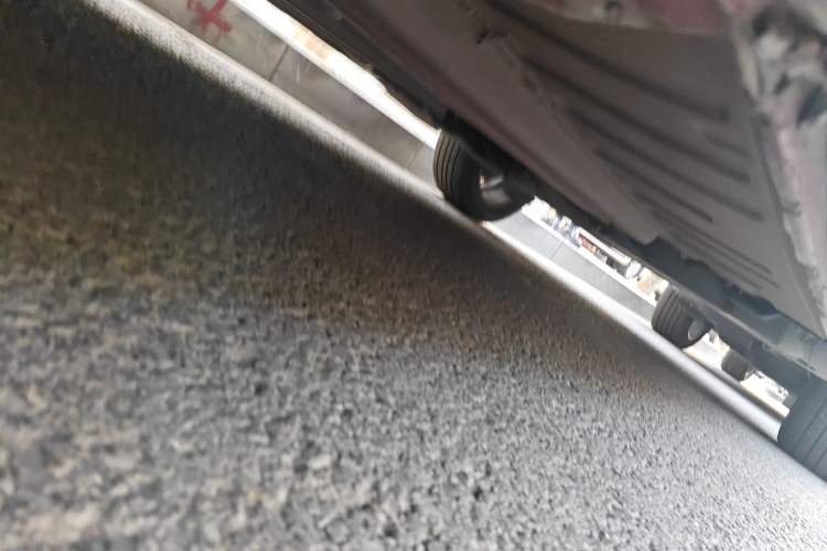 Used Peugeot 307 2013 1.6L Automatic CROSS Chassis Front Left