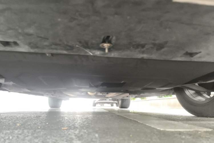 Used Peugeot 307 2013 1.6L Automatic CROSS Chassis Front