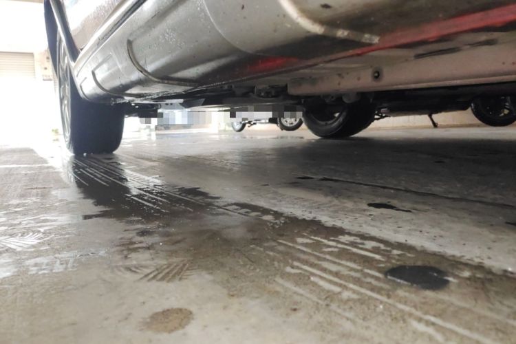 Used Peugeot 307 2013 1.6L Automatic CROSS Chassis Front Right