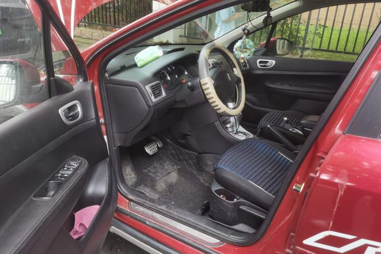 Used Peugeot 307 2013 1.6L Automatic CROSS Driver Seat