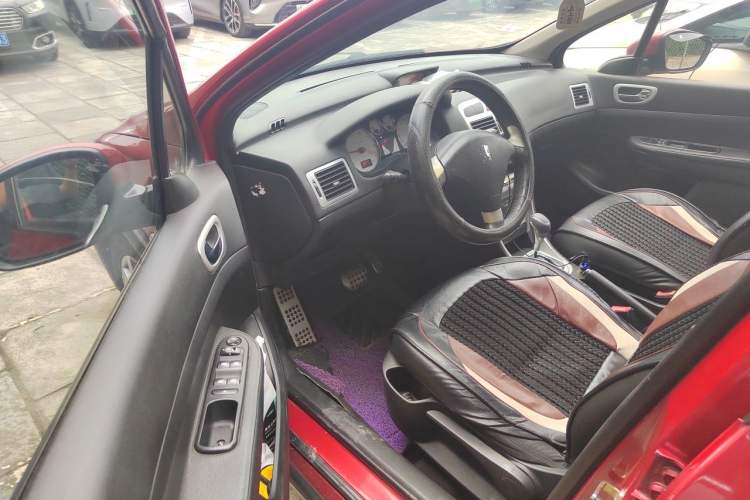 Used Peugeot 307 2013 1.6L Automatic CROSS Driver Seat