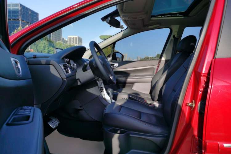 Used Peugeot 307 2013 1.6L Automatic CROSS Driver Seat