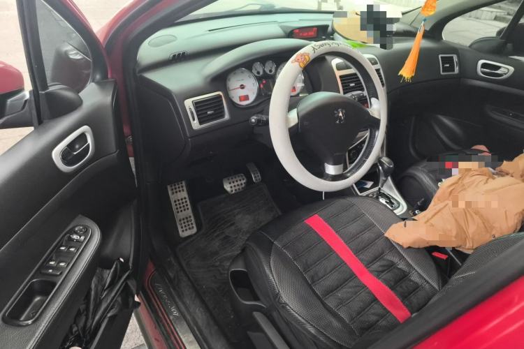 Used Peugeot 307 2013 1.6L Automatic CROSS Driver Seat
